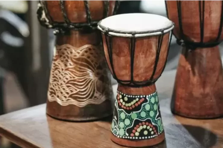 Tifa Papua Alat Musik Tradisional dan Nada Ritmik Khas Bumi Papua