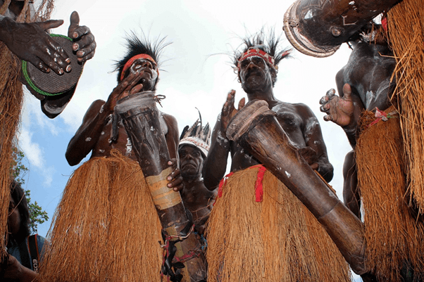 Tifa Papua Alat Musik Tradisional dan Nada Ritmik Khas Bumi Papua