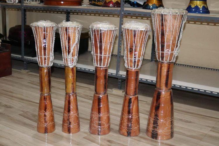 Tifa Papua Alat Musik Tradisional dan Nada Ritmik Khas Bumi Papua